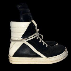 Rick Owens | Shoes | Rick Owens Black And Cream Mens Boots  display picture 3